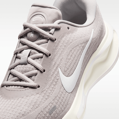 College Grey/Sail/Photon Dust/White