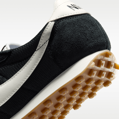 Black/Safety Orange/Gum Light Brown/Sail