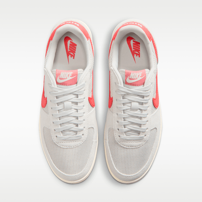 Light Bone/Sail/Light Crimson