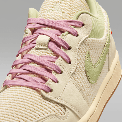 Sail/Olive Aura/Pearl White/Iced Carmine