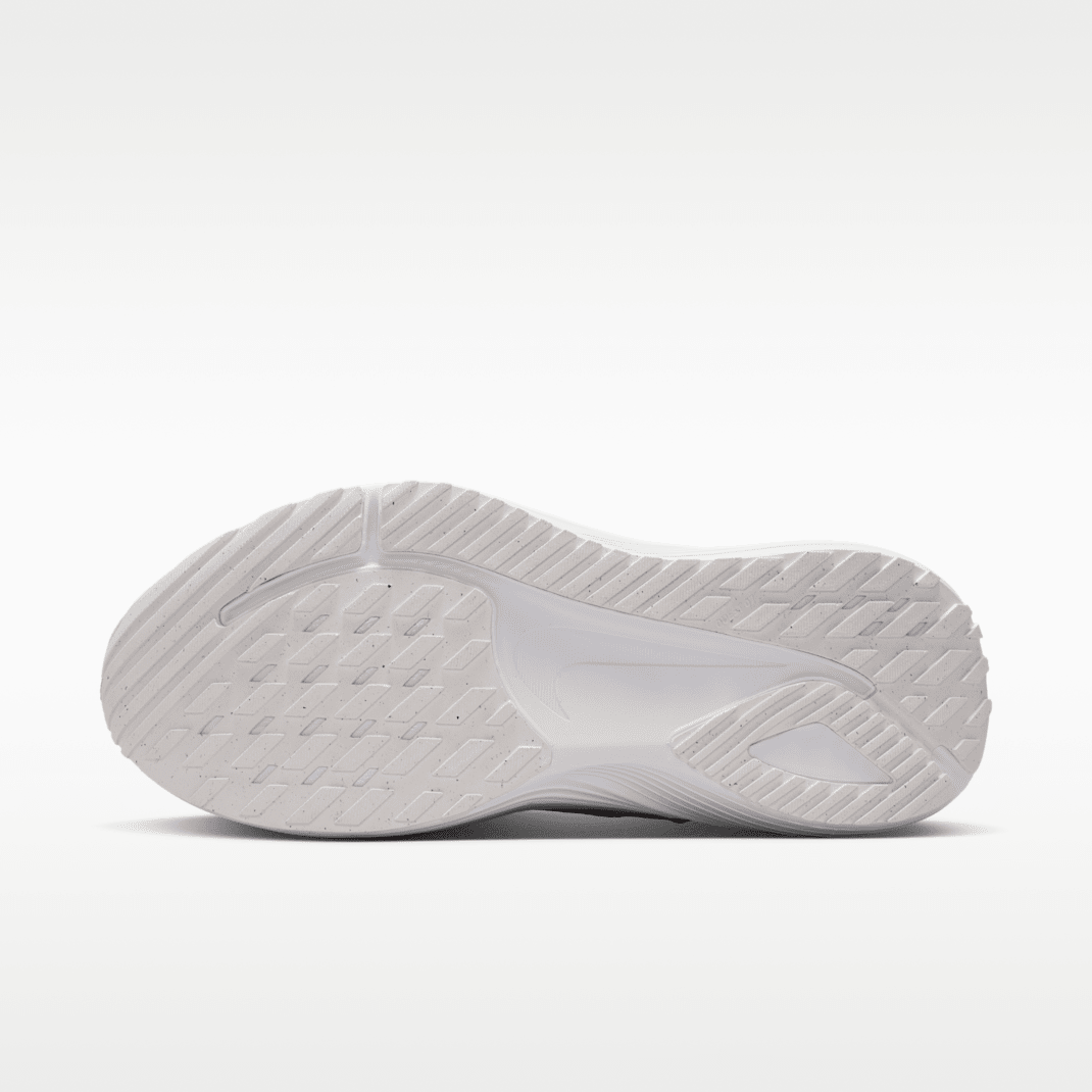 Summit White/White/Metallic Silver/Black