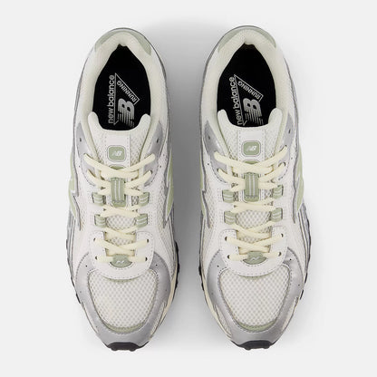 Silver Metallic With Garter Snake