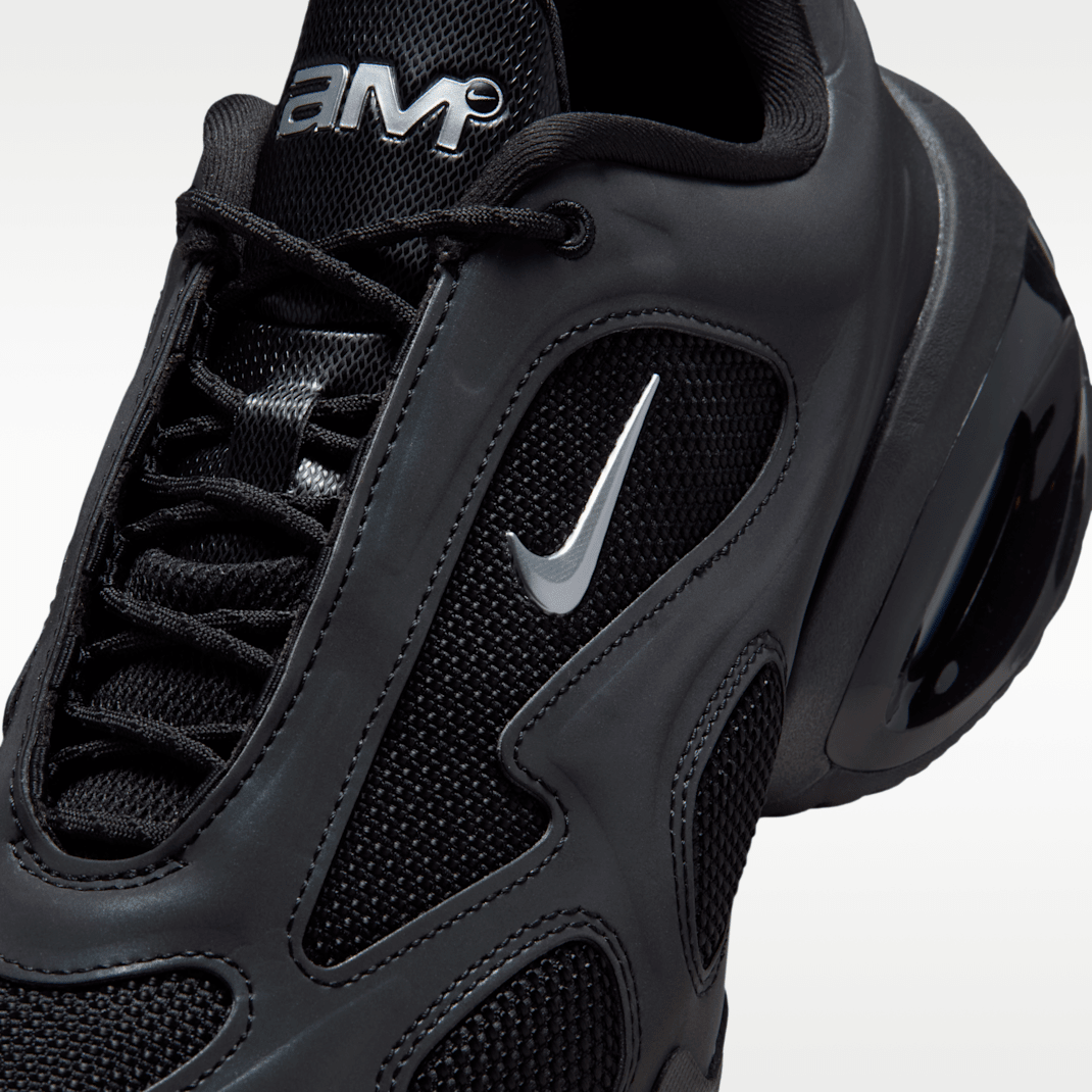 Black/Multi-Color/Metallic Silver