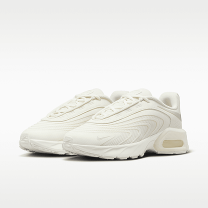 Sail/Pale Ivory/Silt Red