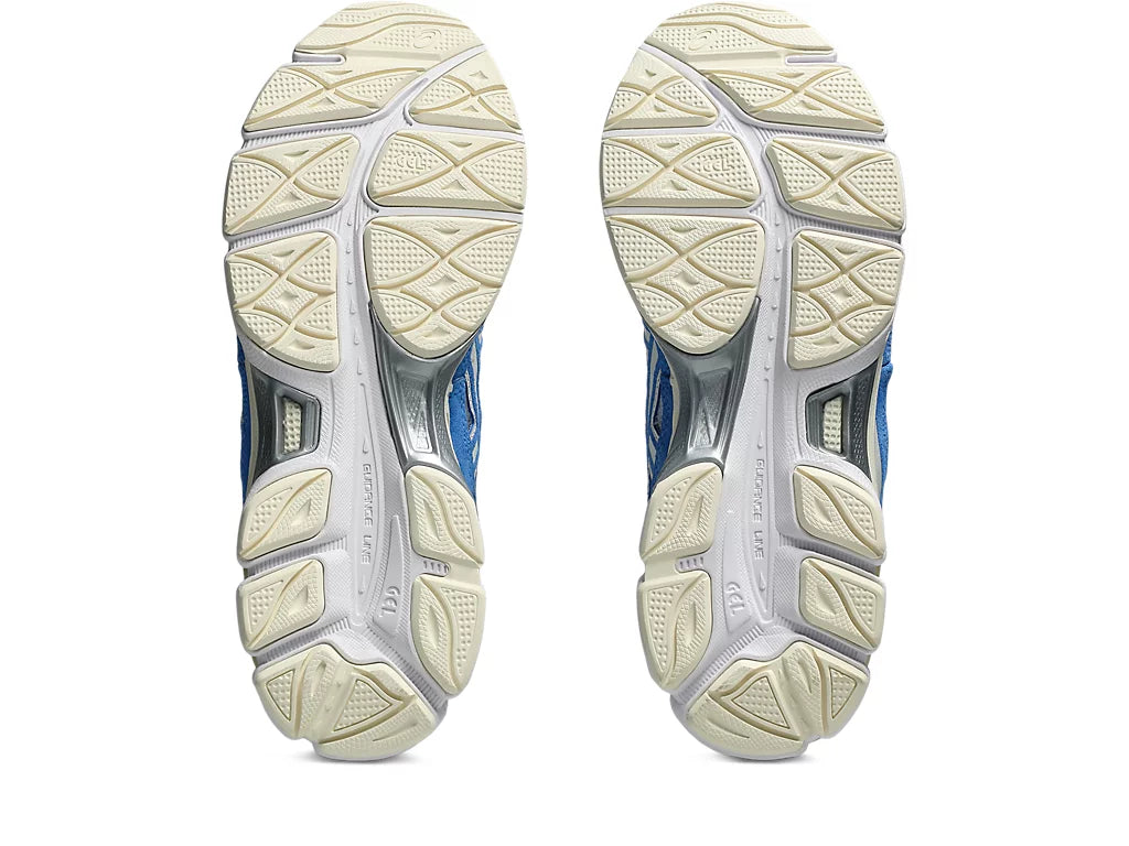White/Blue Coast