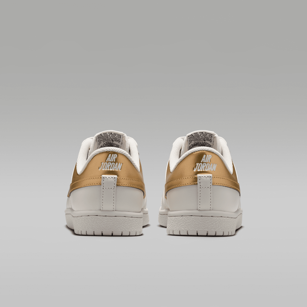 Swan/Black/Metallic Gold