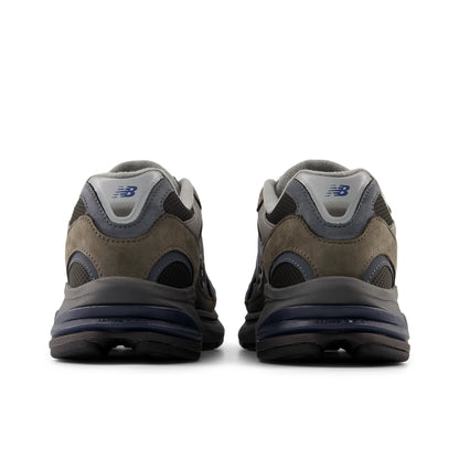Tornado With Faded Black And Dark Silver Metallic