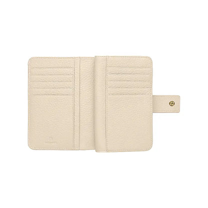 Macadamia White