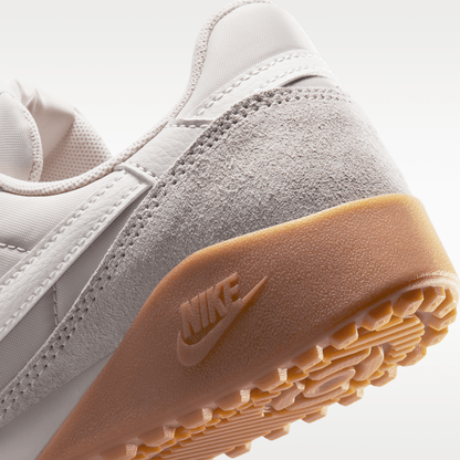 Light Orewood Brown/Gum Yellow/Sail
