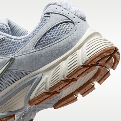 Wolf Grey/Gum Medium Brown/Phantom
