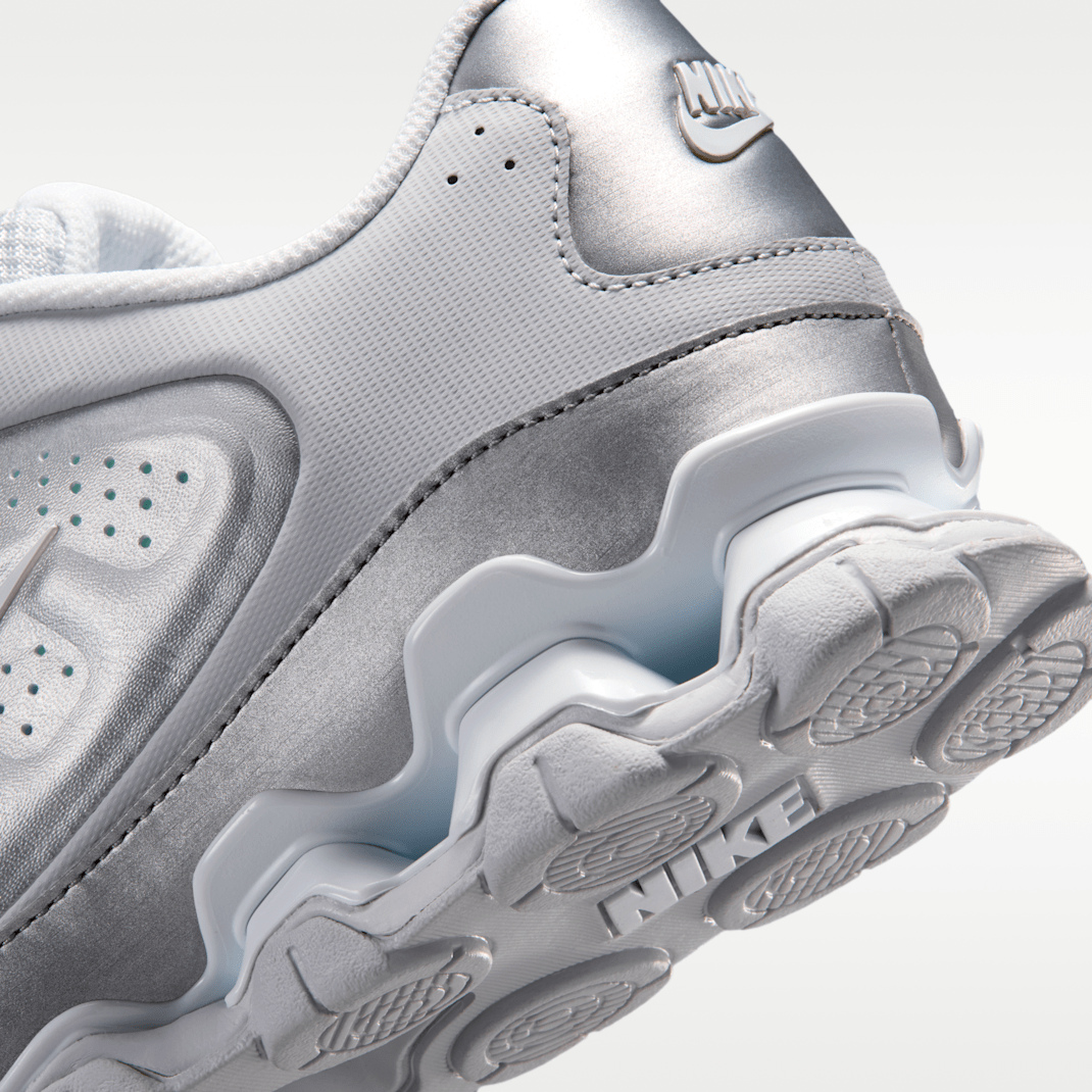 Metallic Silver/Geyser Grey/White
