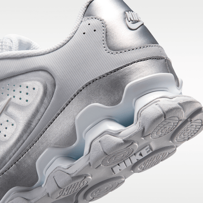 Metallic Silver/Geyser Grey/White