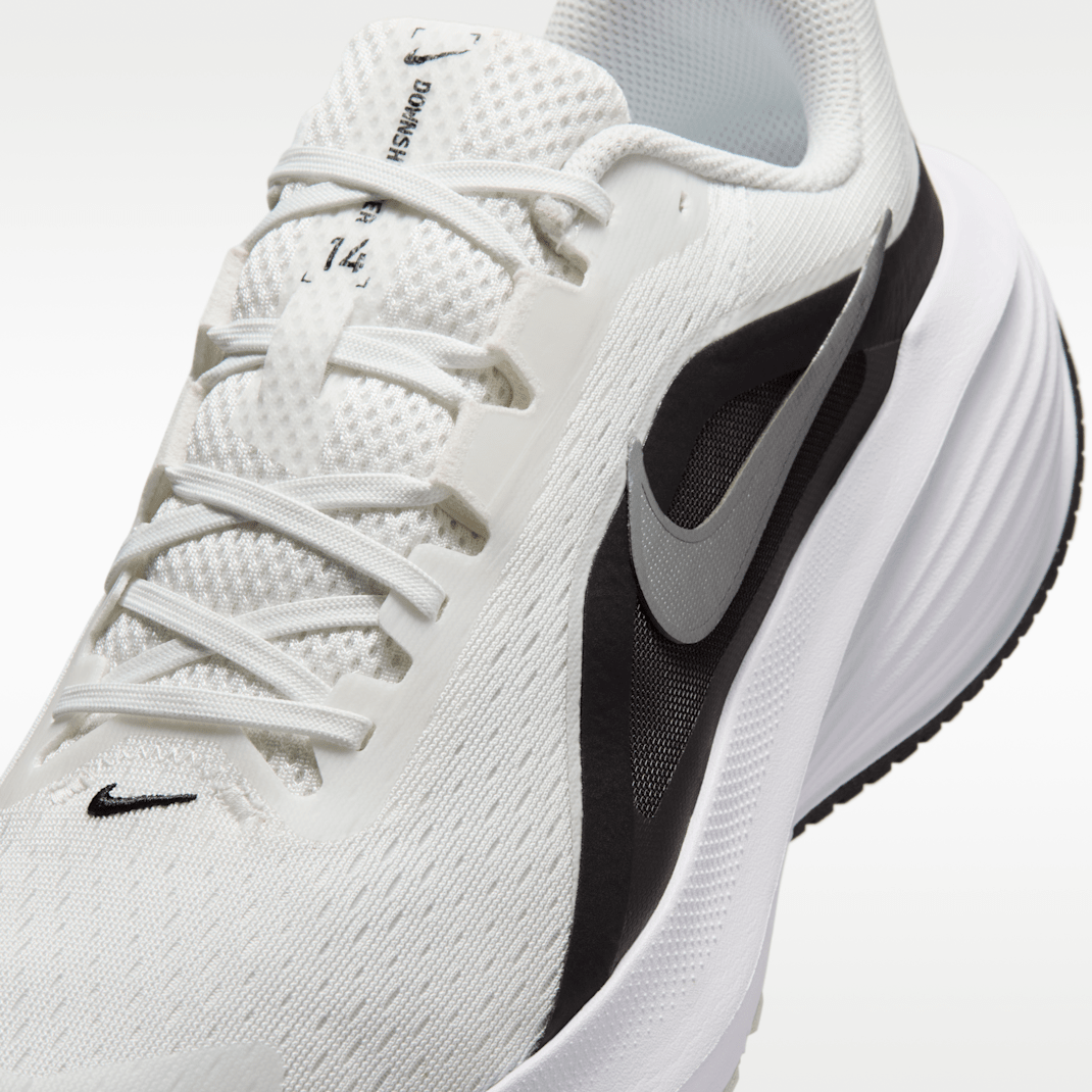 Summit White/Black/White/Metallic Silver