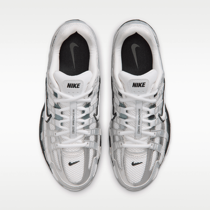 White/Off White/Dark Smoke Grey/White