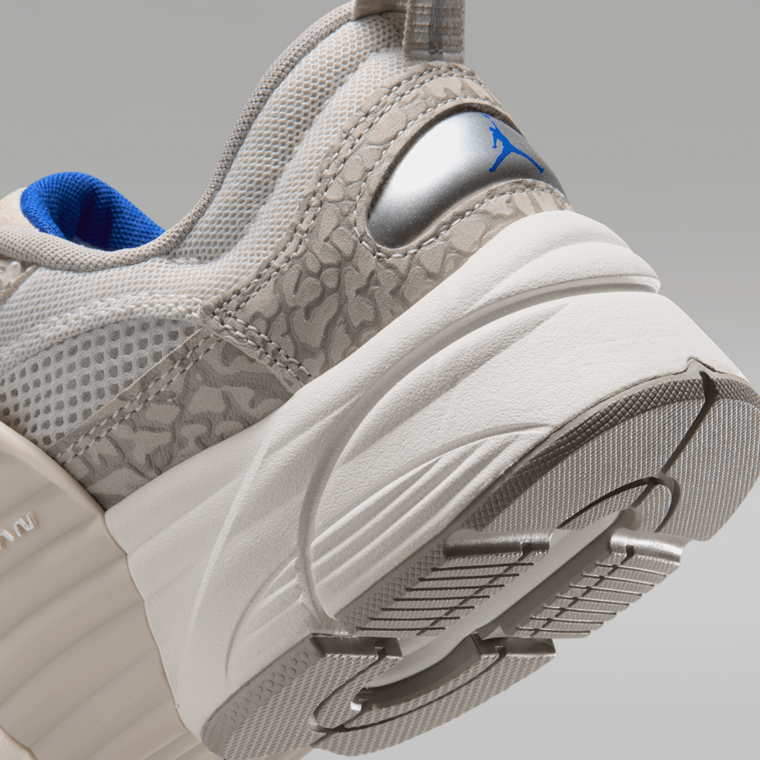 Gamma Grey/Enigma Stone/Sail/Old Royal