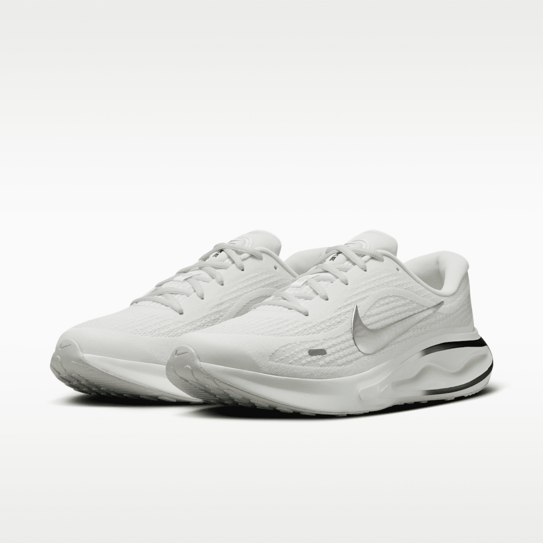 Summit White/Black/White/Metallic Silver