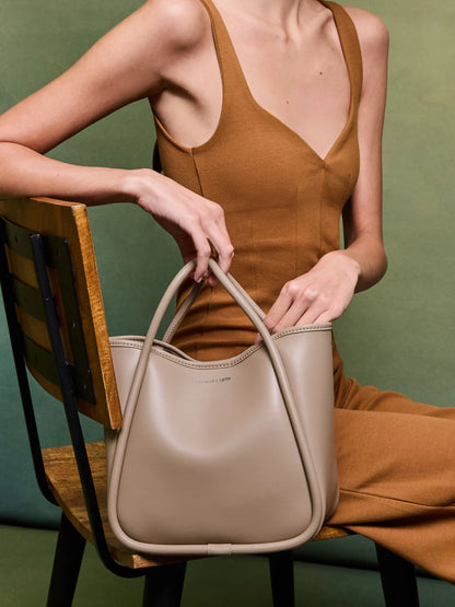 Taupe