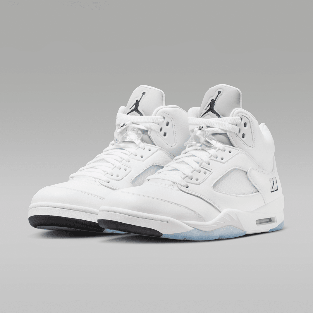 White/Metallic Silver/Black 3