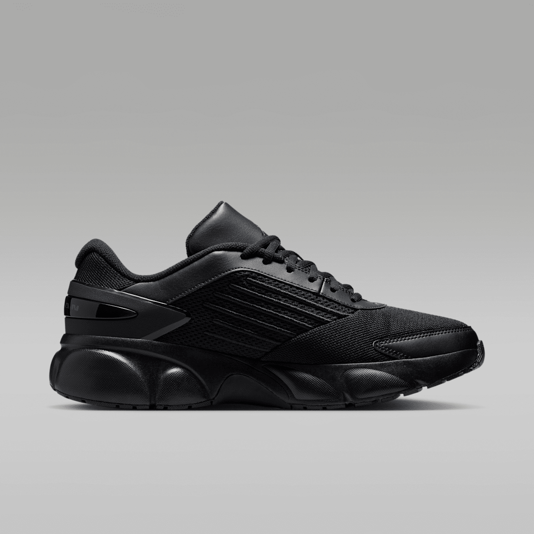 Black/Dark Smoke Grey 3