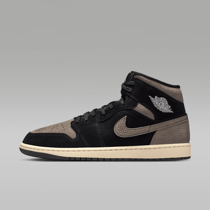 Black/Light Wild Mango/Olive Grey