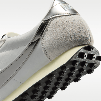 Photon Dust/Coconut Milk/Metallic Silver