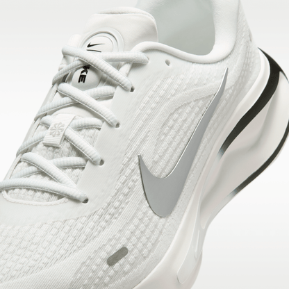 Summit White/Black/White/Metallic Silver