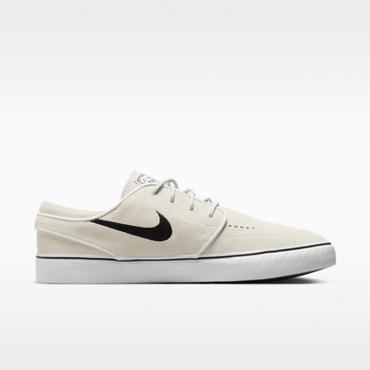 Summit White/Summit White/White/Black