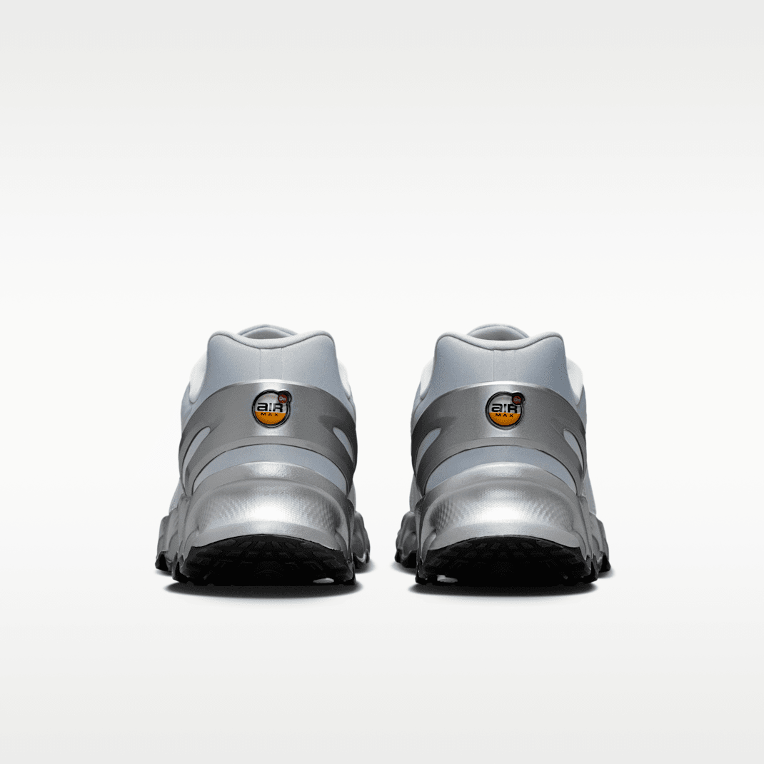 Metallic Silver/Black/Metallic Silver