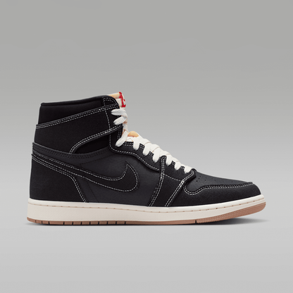 Black/Sail/Gum Medium Brown/University Red 2