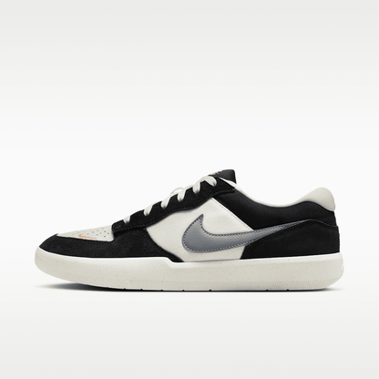 Black/Summit White/Sail/Cool Grey