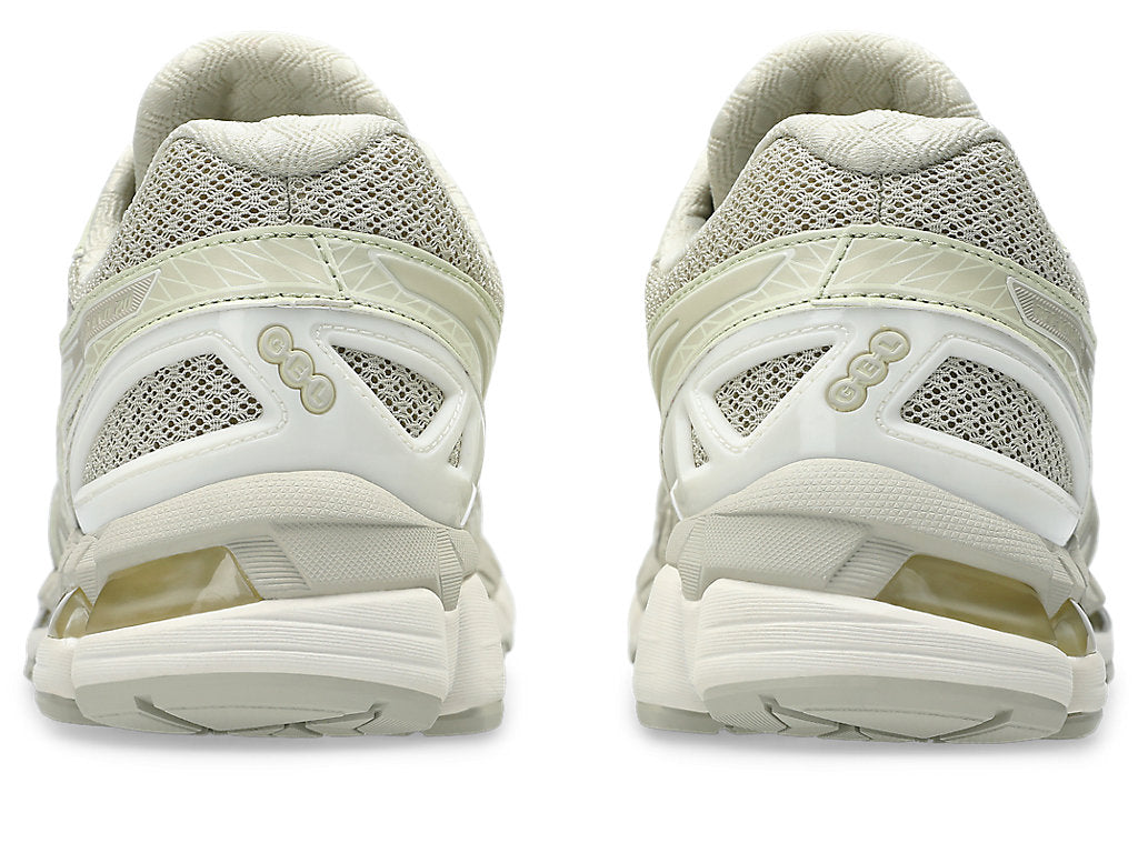 Fossil/Cream