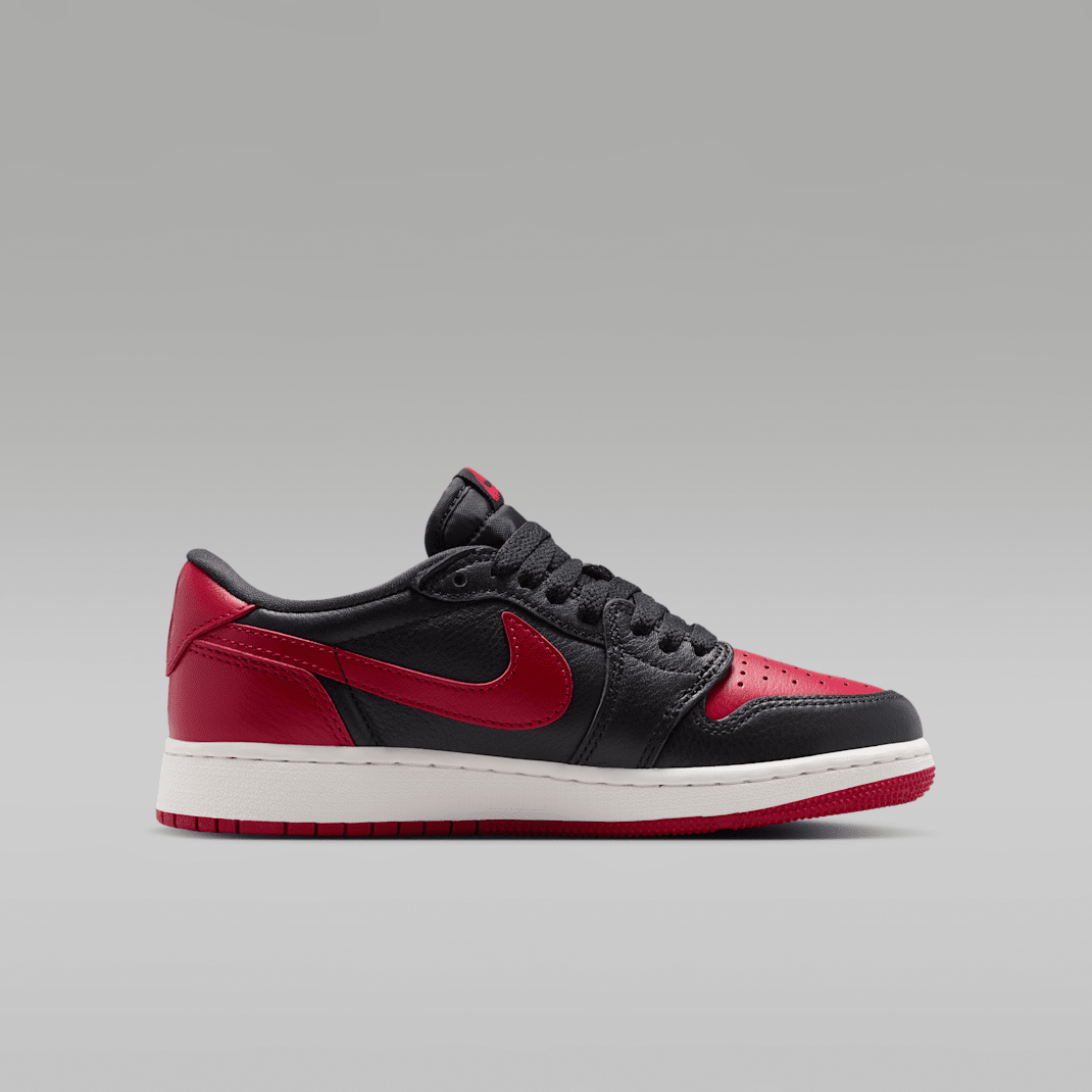 Black/Varsity Red/Summit White/Black 3