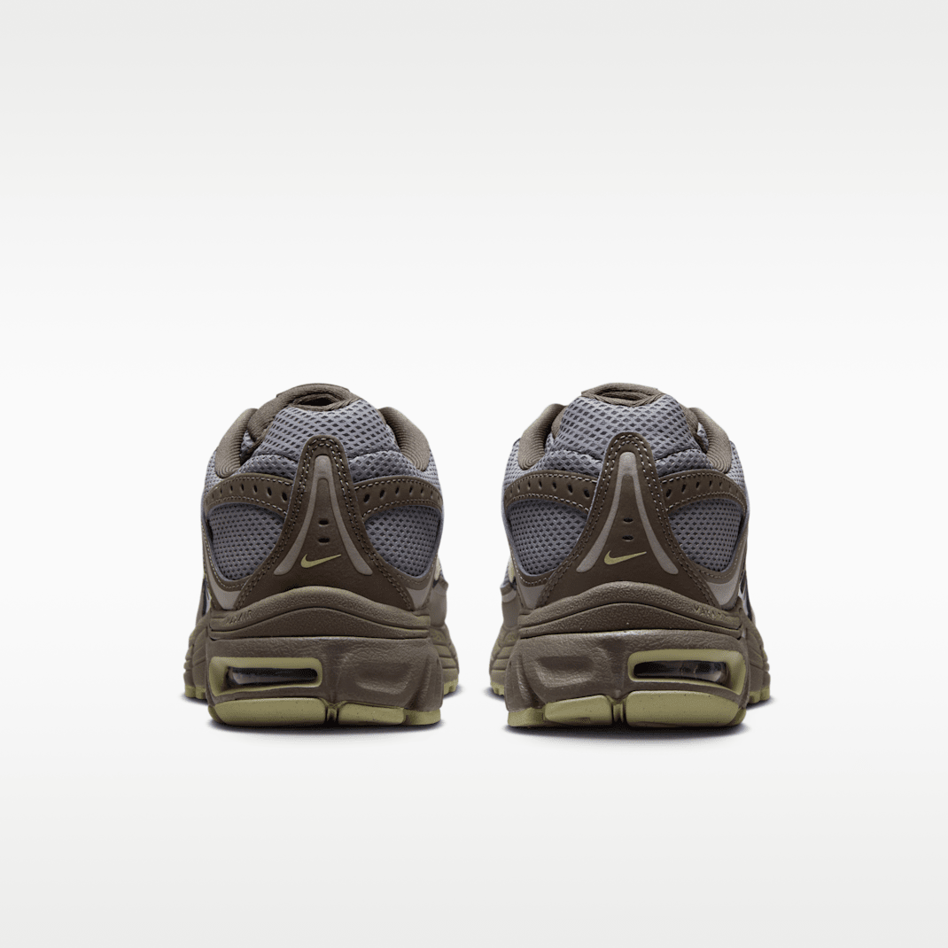 Cave Stone/Cement Grey/Metallic Cool Grey/Olive Aura