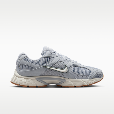 Wolf Grey/Gum Medium Brown/Phantom
