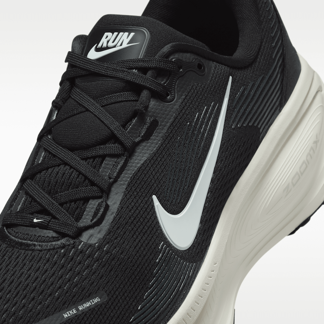 Black/Coconut Milk/Light Iron Ore/Summit White 2