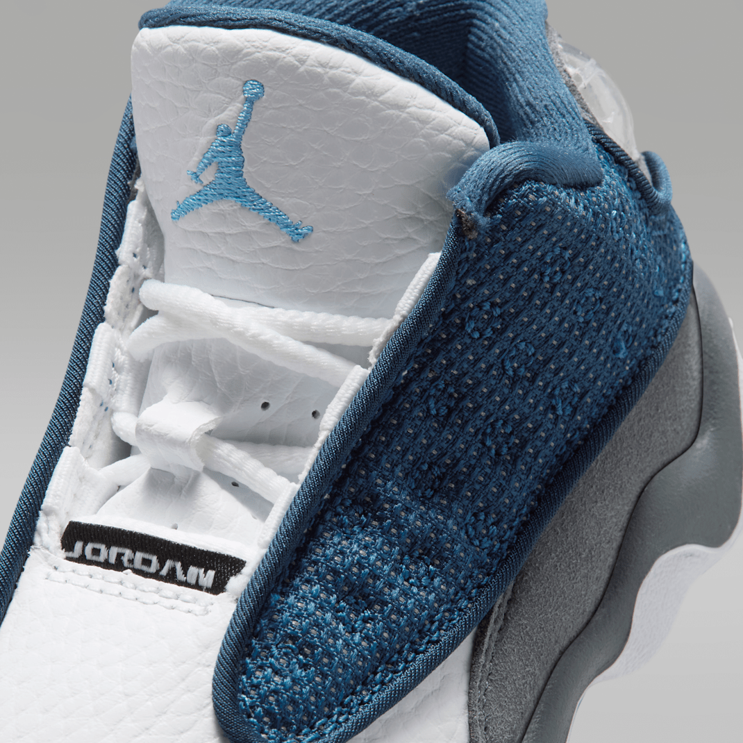 Navy/Flint Grey/White/University Blue