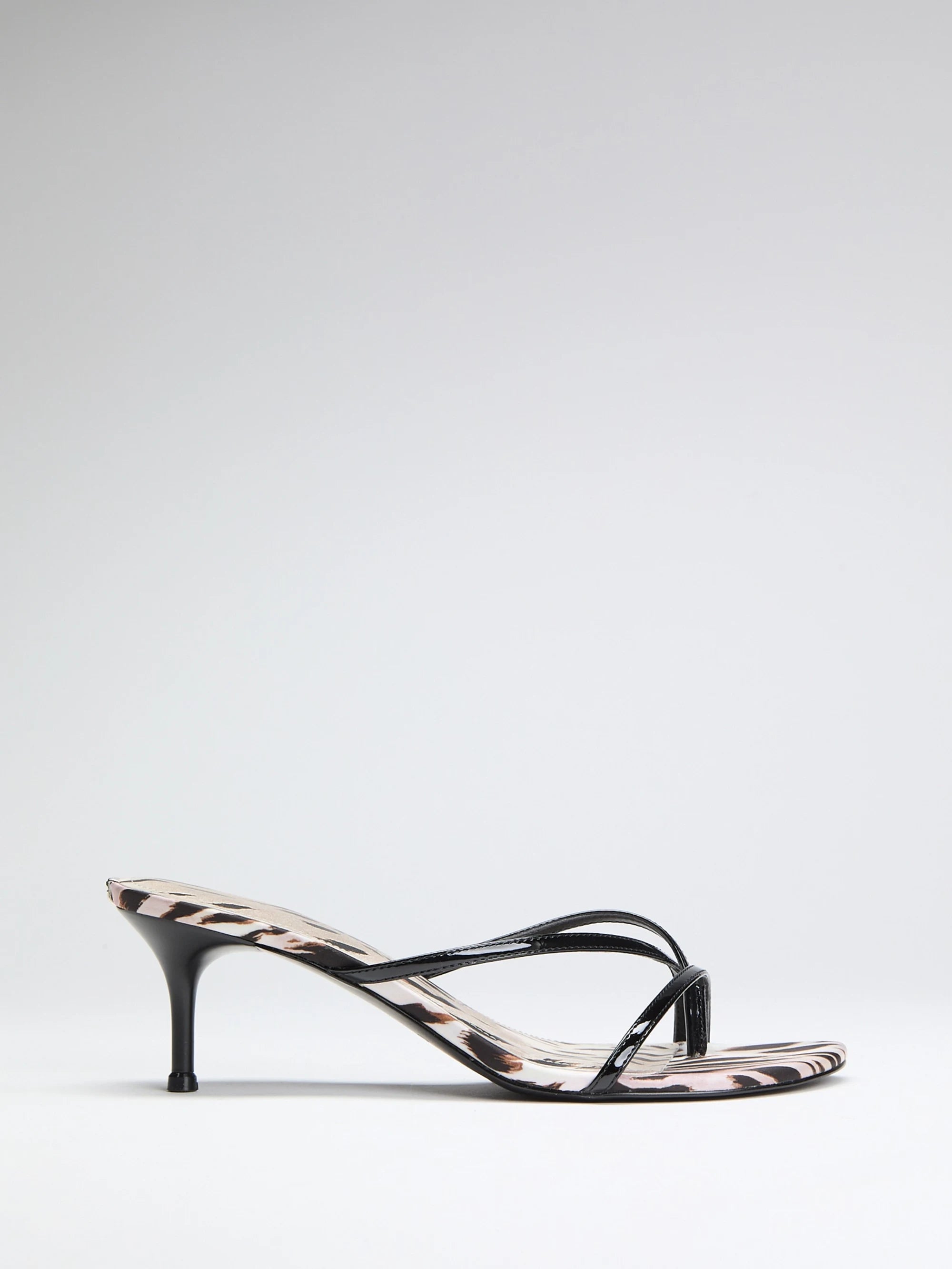 Black 001