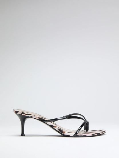 Black 001