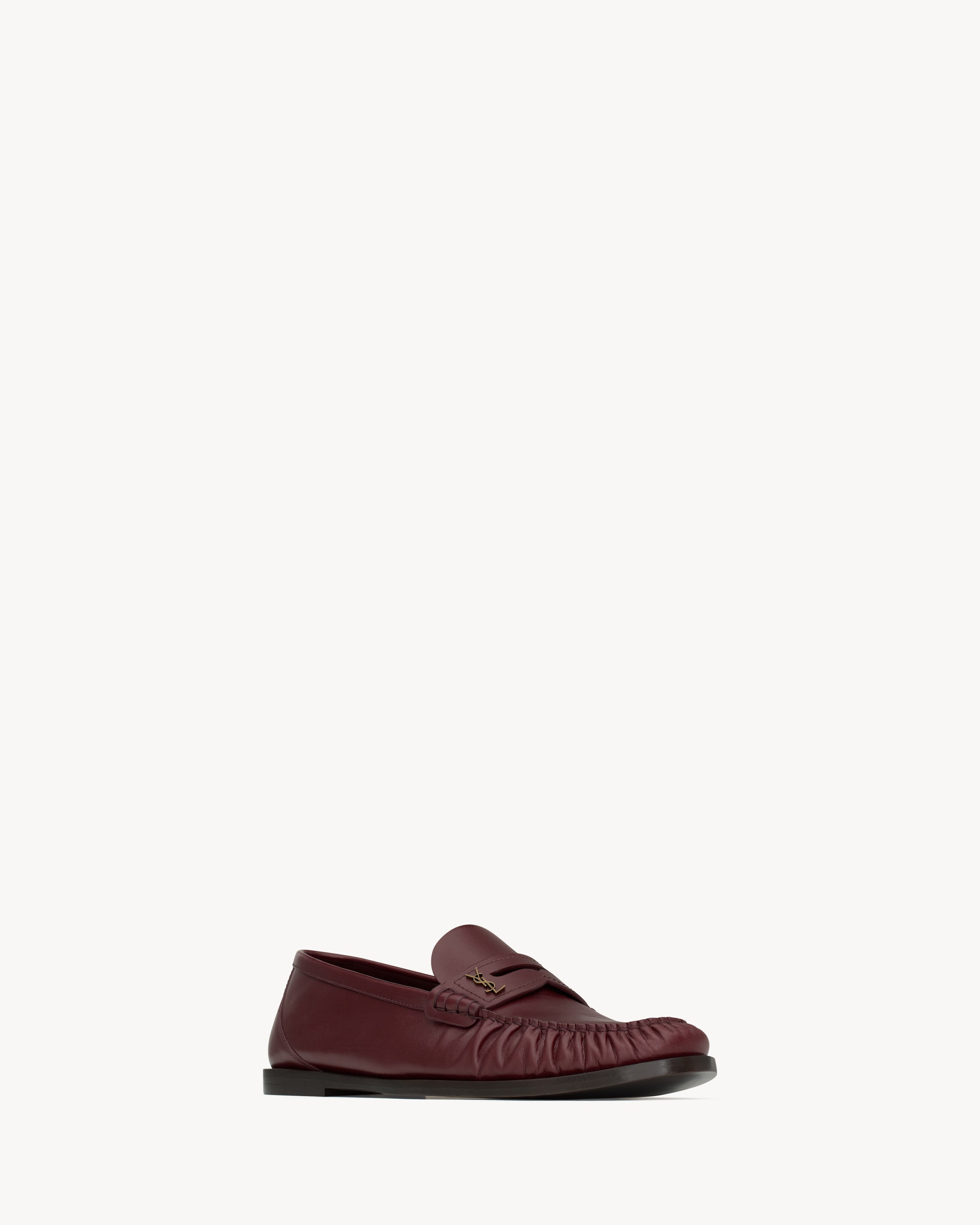 Vendome Red
