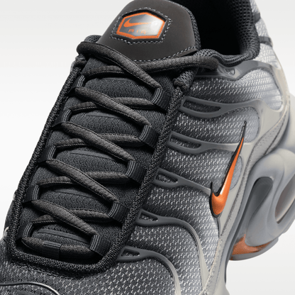Light Smoke Grey/Dark Smoke Grey/Hot Curry