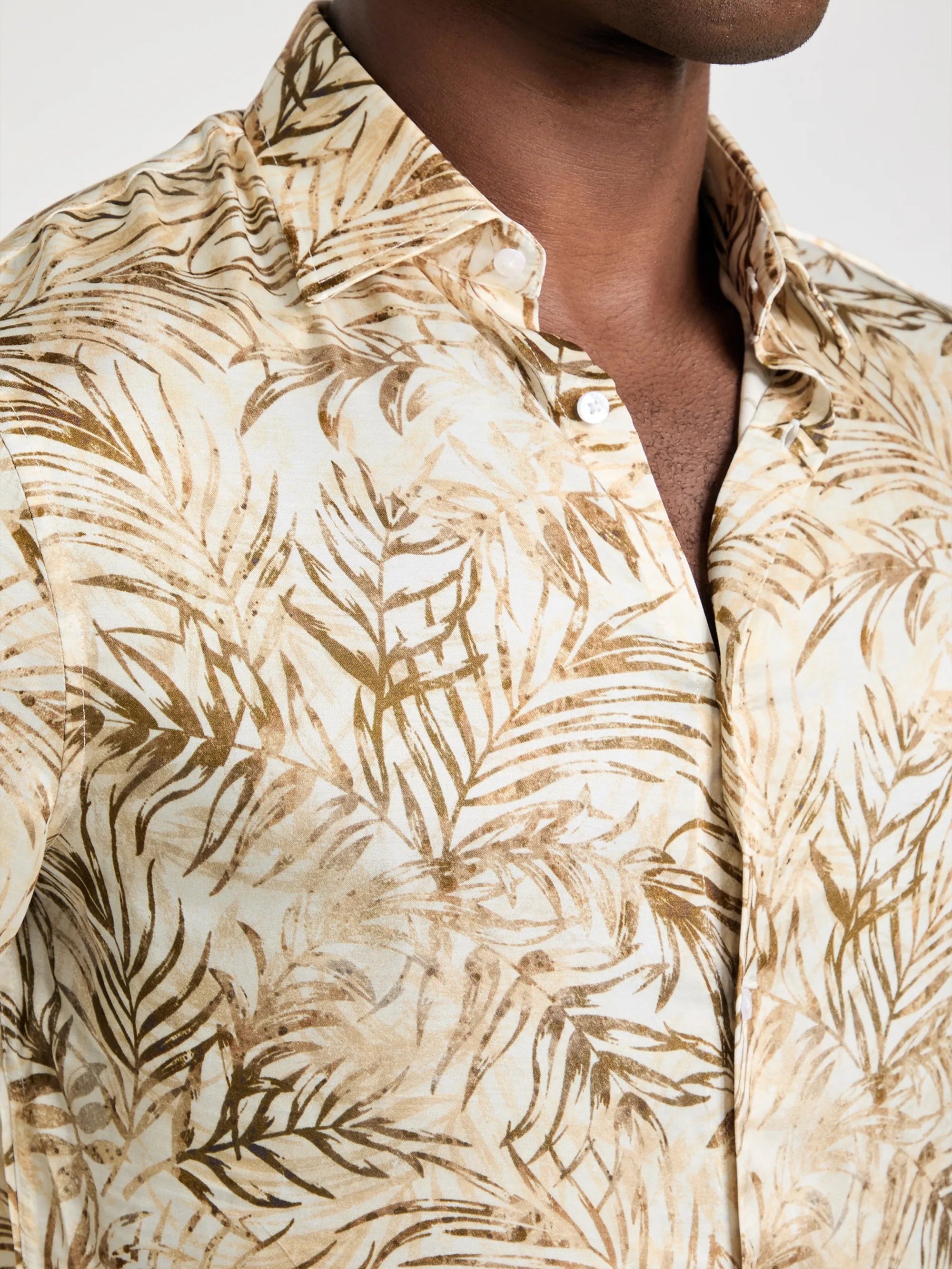 Ecru Sand Foliage Print
