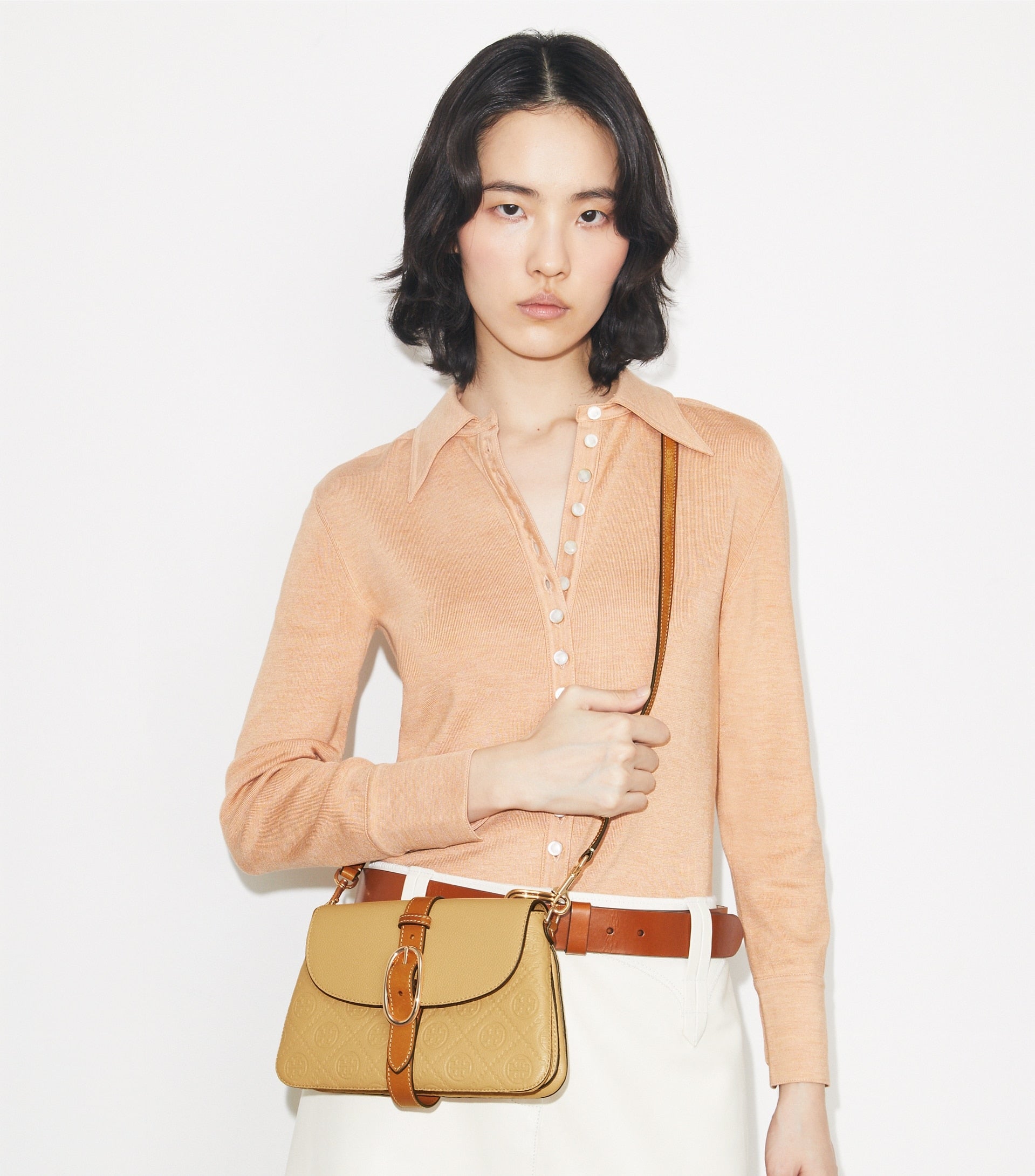 beige