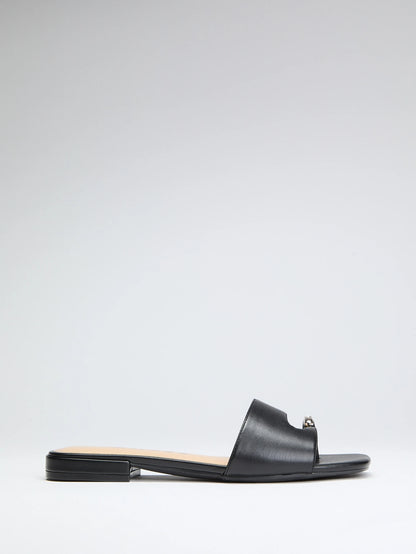 Black 001