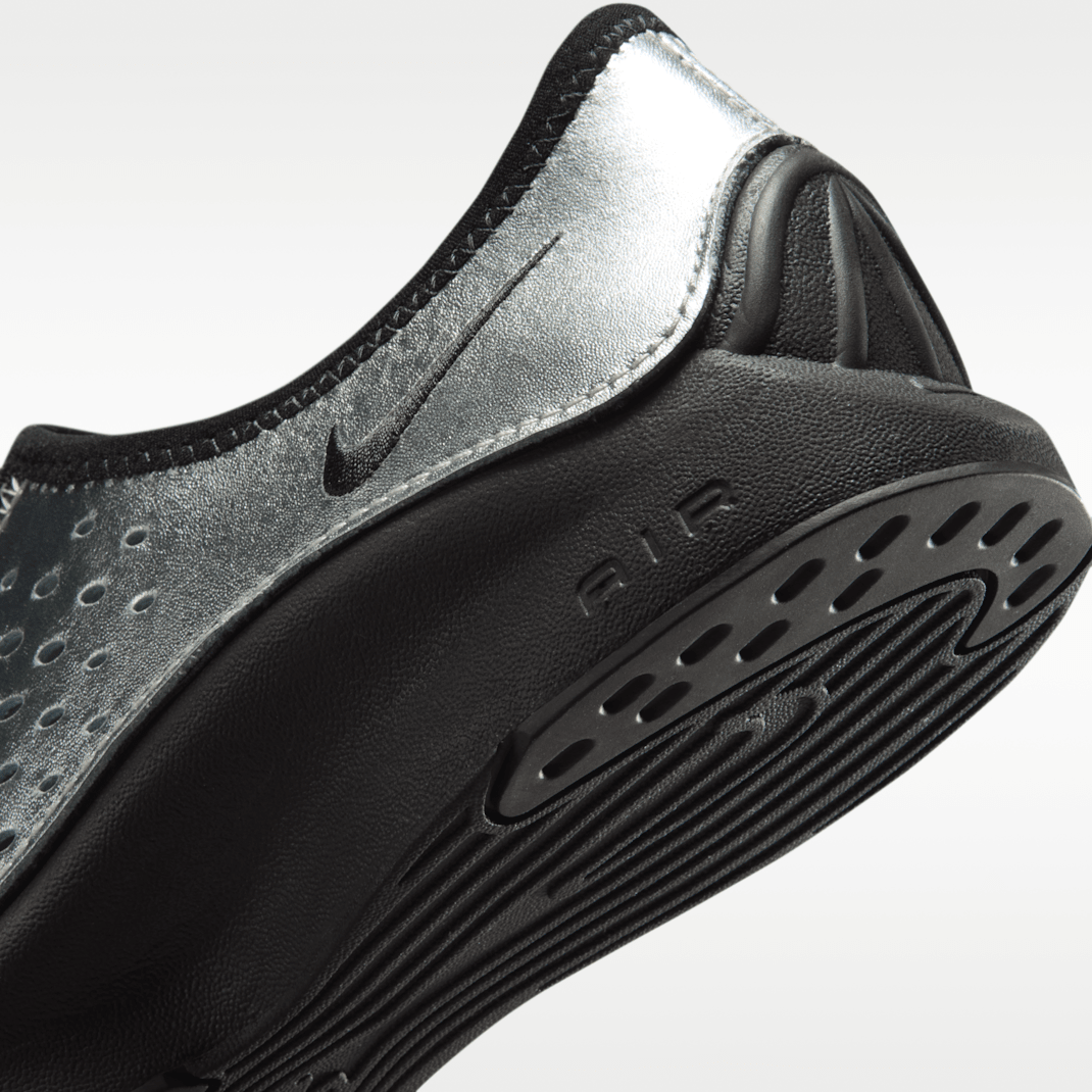 Metallic Silver/Black