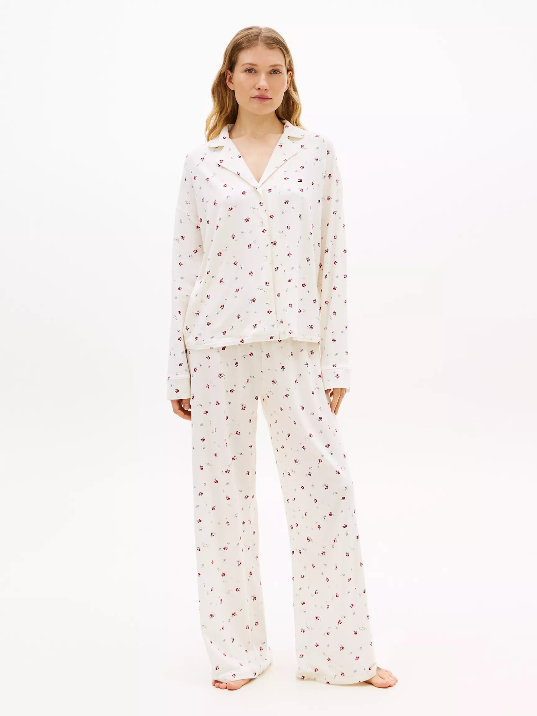 Berlitz Floral Ecru