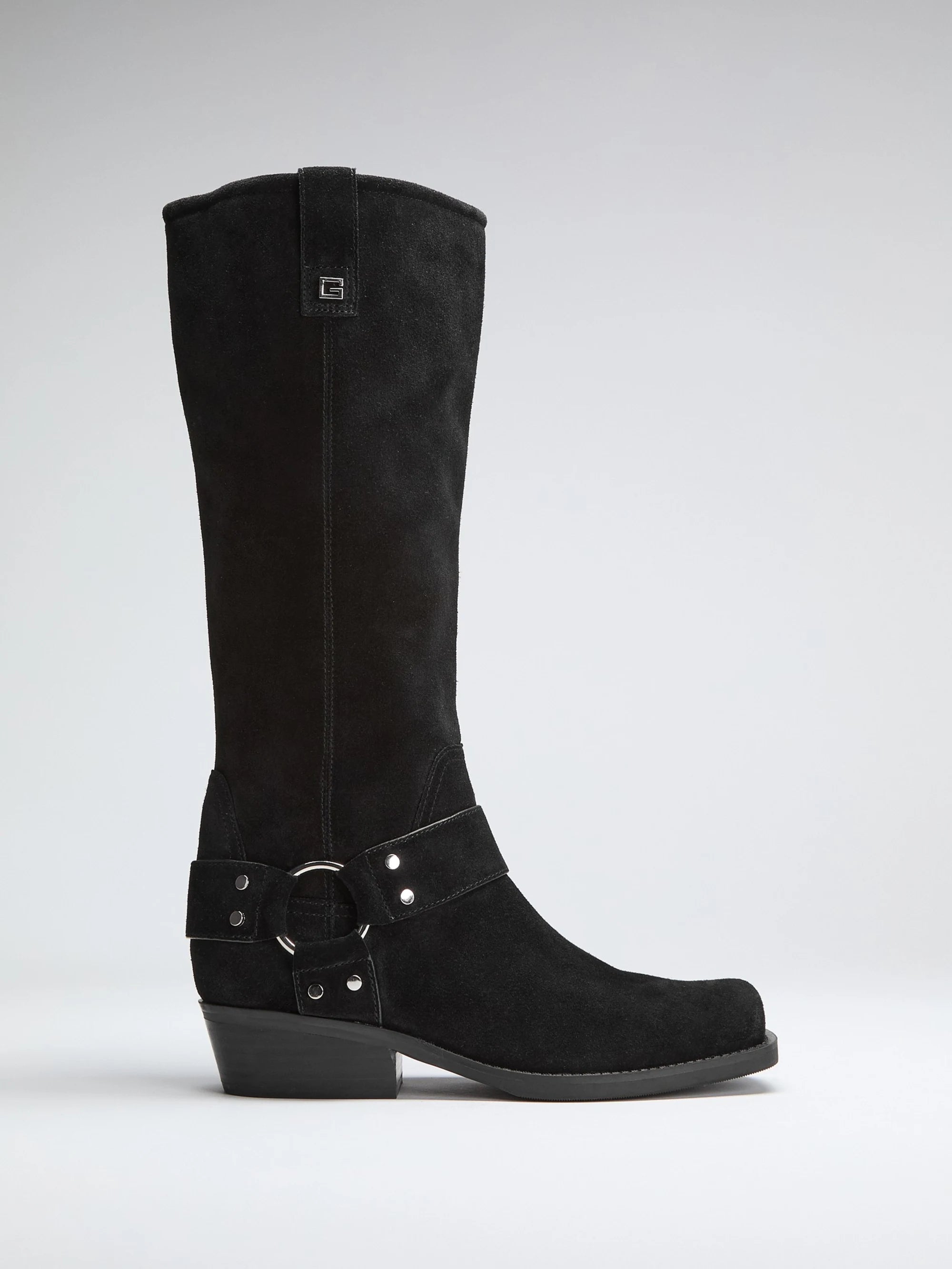 Black 002