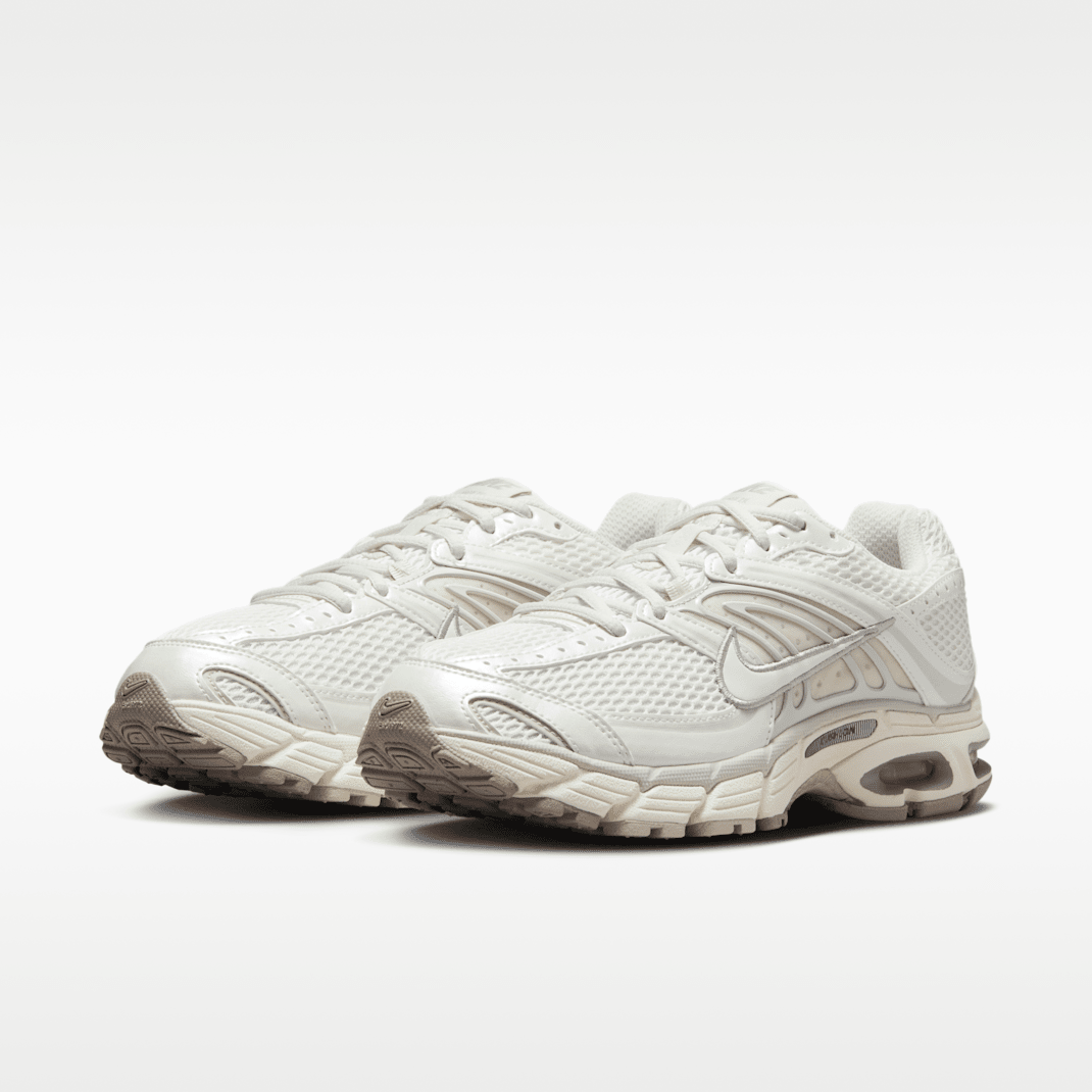 Phantom/Light Bone/Sail/Metallic Summit White
