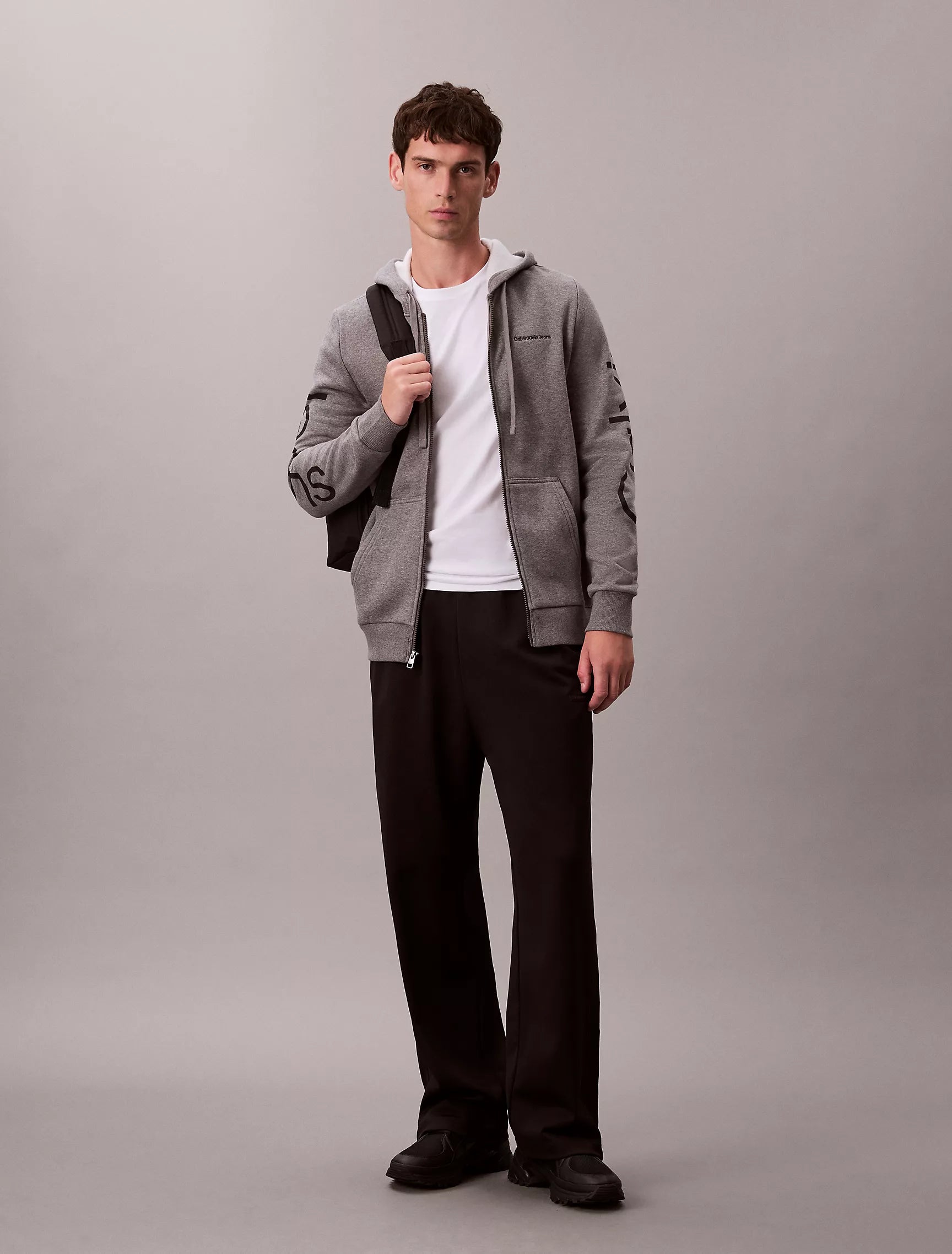 Medium Grey Heather