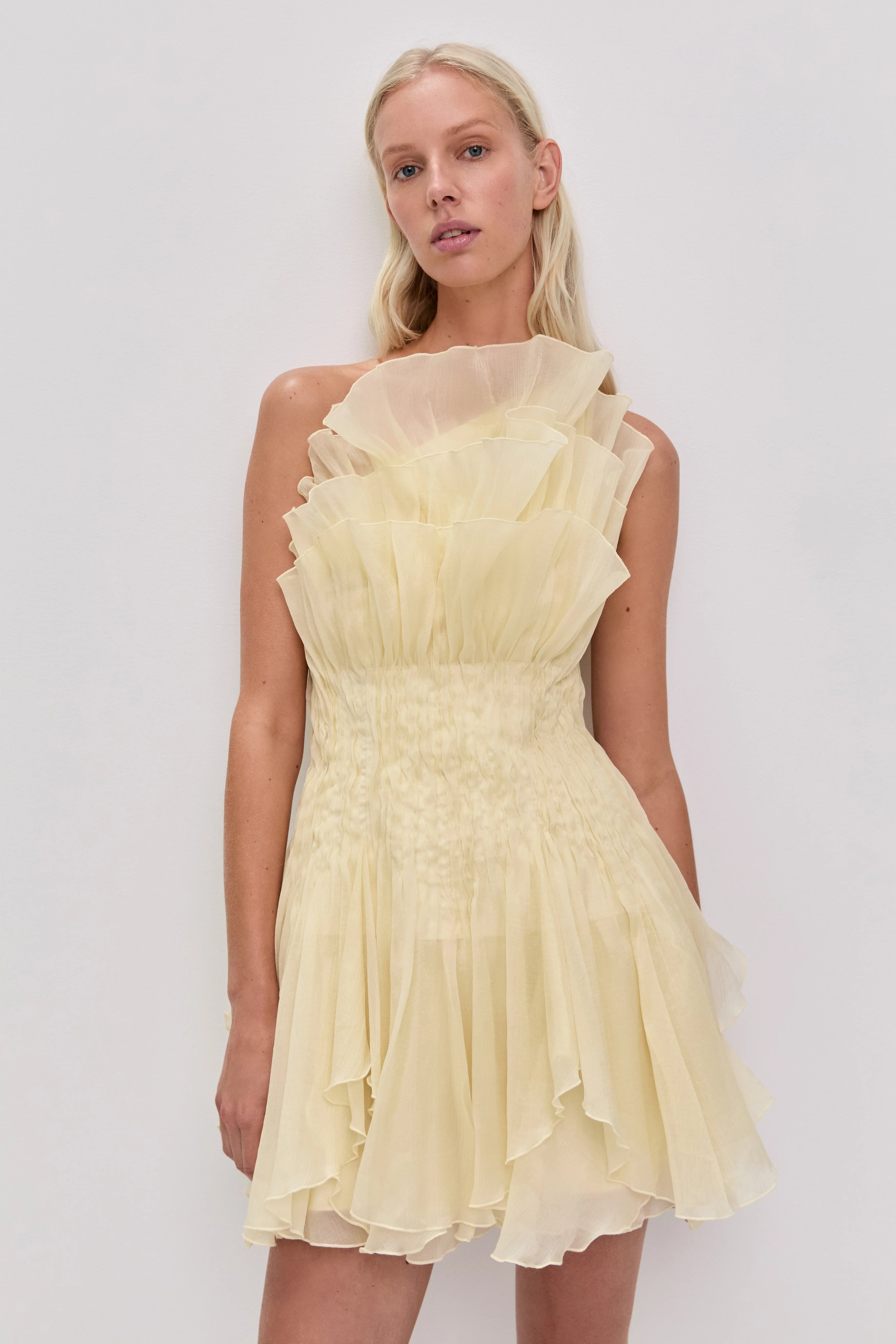 PASTEL YELLOW