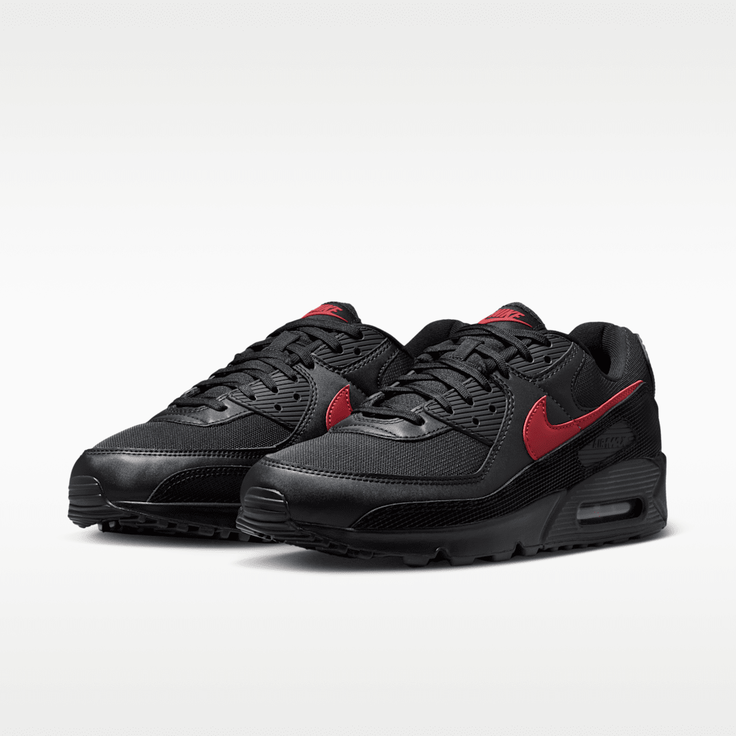 Black/Black/Tough Red